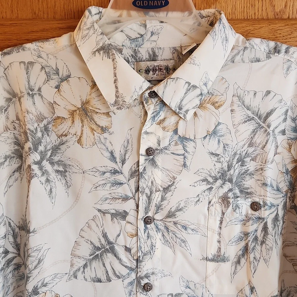 Campia Hawaiian Shirt - Picture 2 of 11